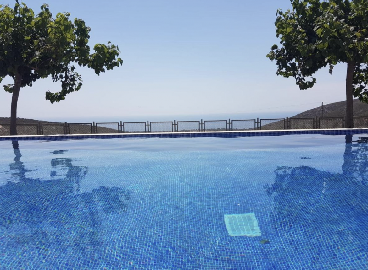 CASA ADOSADA PEÑISCOLA CON GARAGE CERRADO