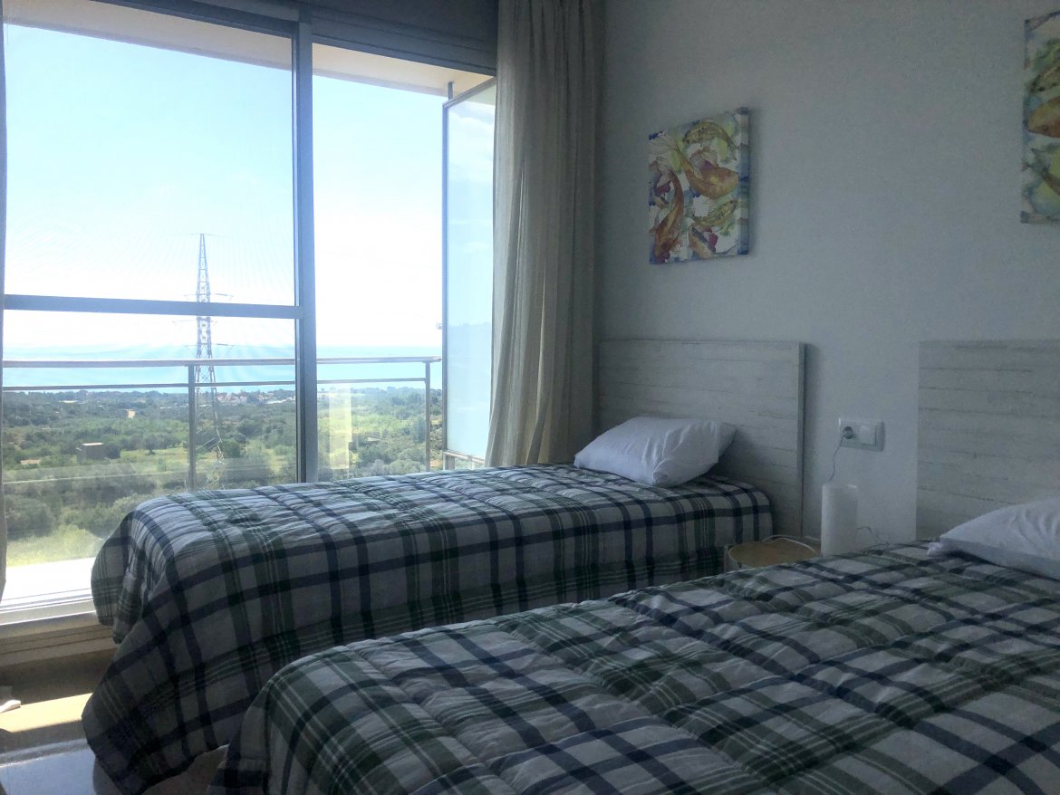 CASA ADOSADA PEÑISCOLA CON GARAGE CERRADO