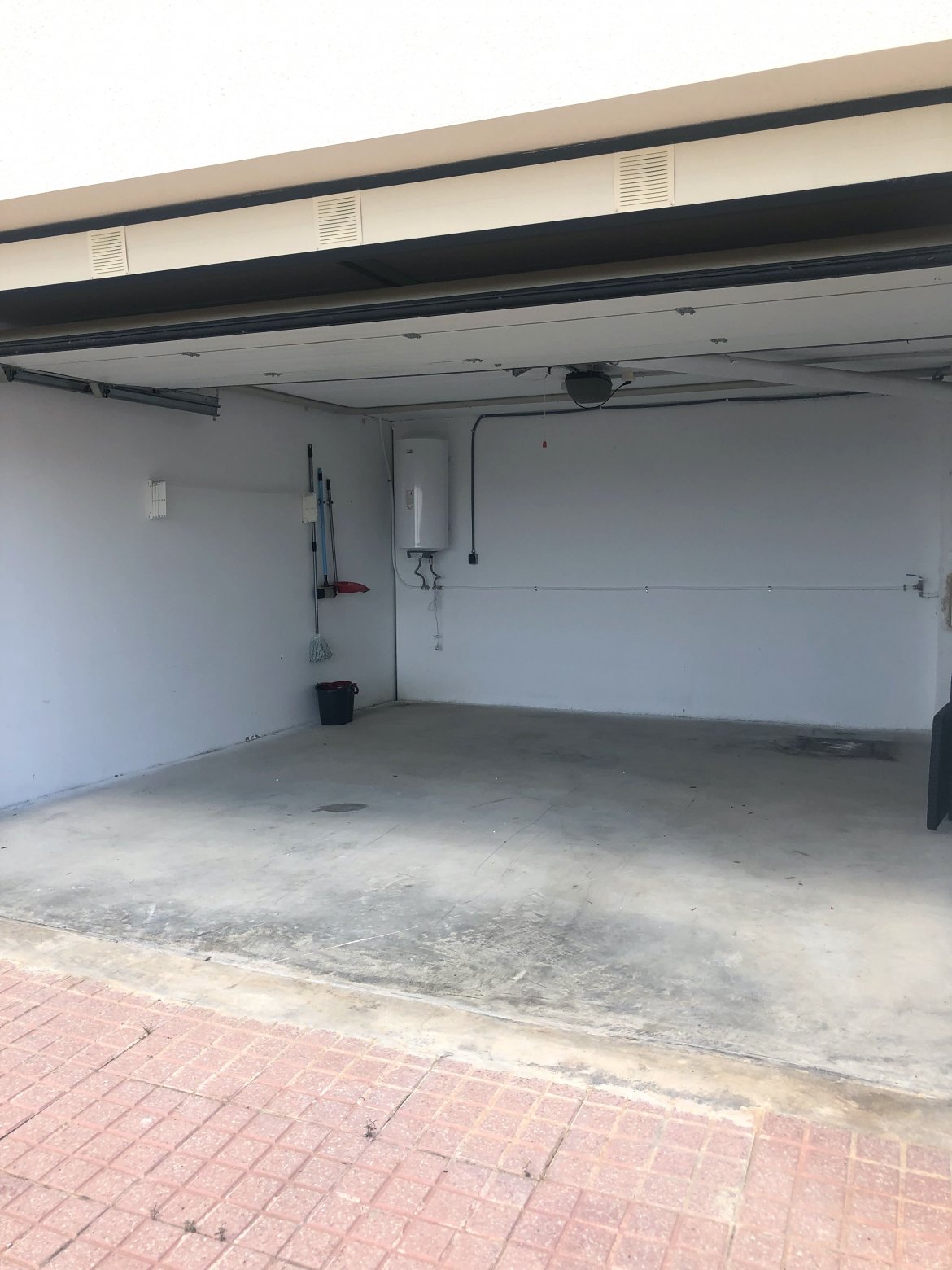 CASA ADOSADA PEÑISCOLA CON GARAGE CERRADO