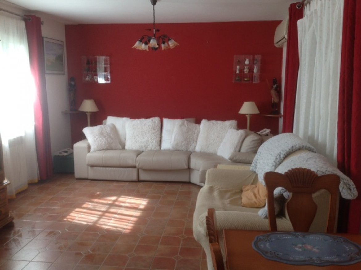 PEÑISCOLA. CHALET AVDA. ESTACION MARY BRUNETT