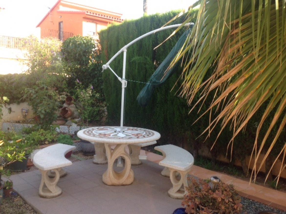 PEÑISCOLA. CHALET AVDA. ESTACION MARY BRUNETT