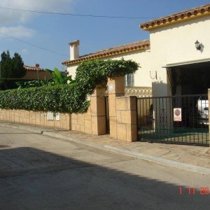 PEÑISCOLA. CHALET AVDA. ESTACION MARY BRUNETT
